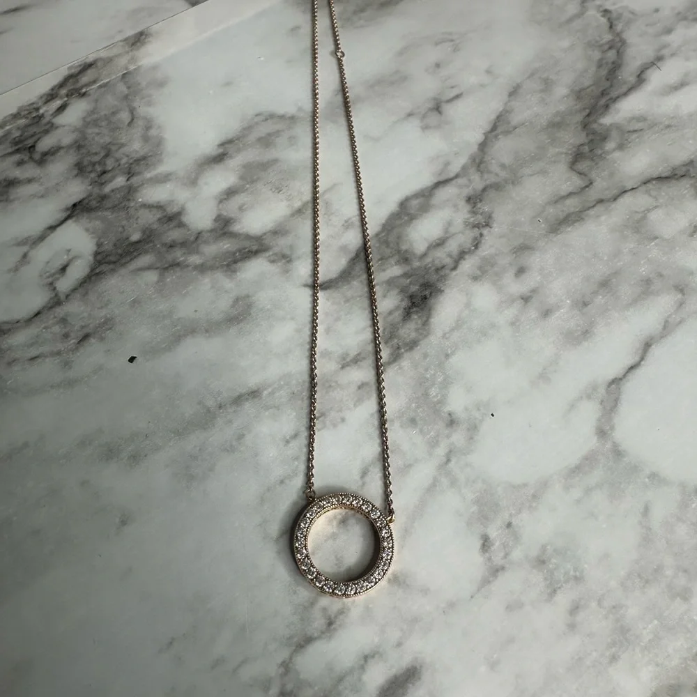 Pandora necklace - Picture 3 of 3